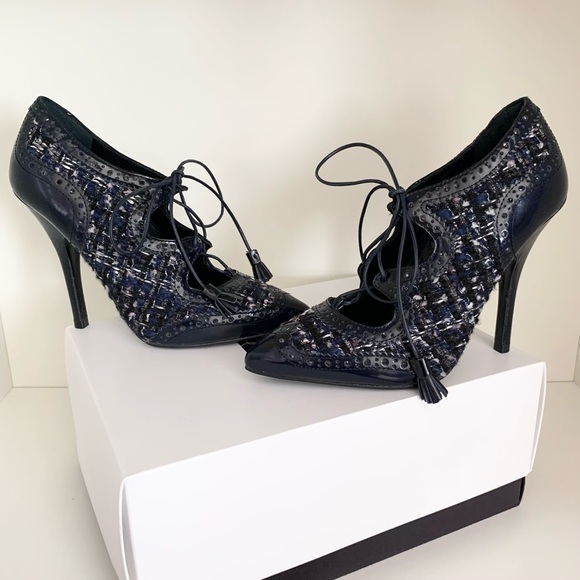 Tory Burch tweed tassel lace up oxford heels - Picture 2 of 16